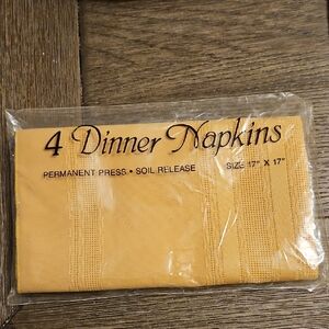 Bardwil Linens Vintage Dinner Napkins